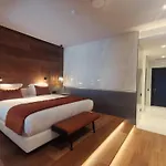 Alambique - & 4*