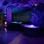Alambique - & 4*