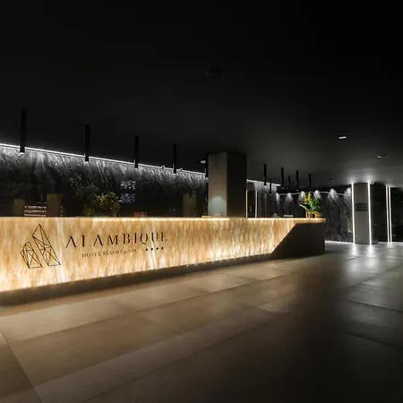 Alambique - & Hotell 4*