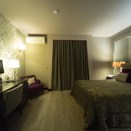 Alambique - & 4* Fundão