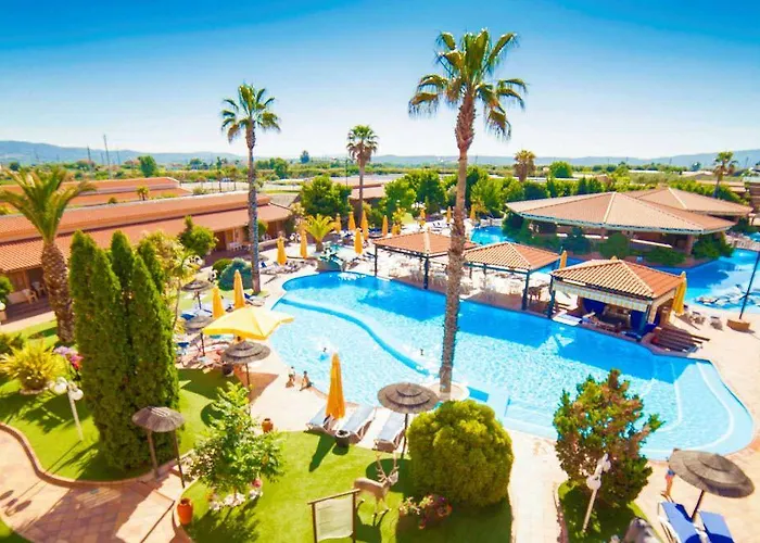 Alambique - & Hotel Fundão